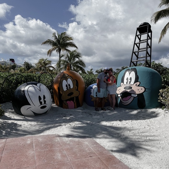 Meet your Posher, Abi! - Picture 4 of 4